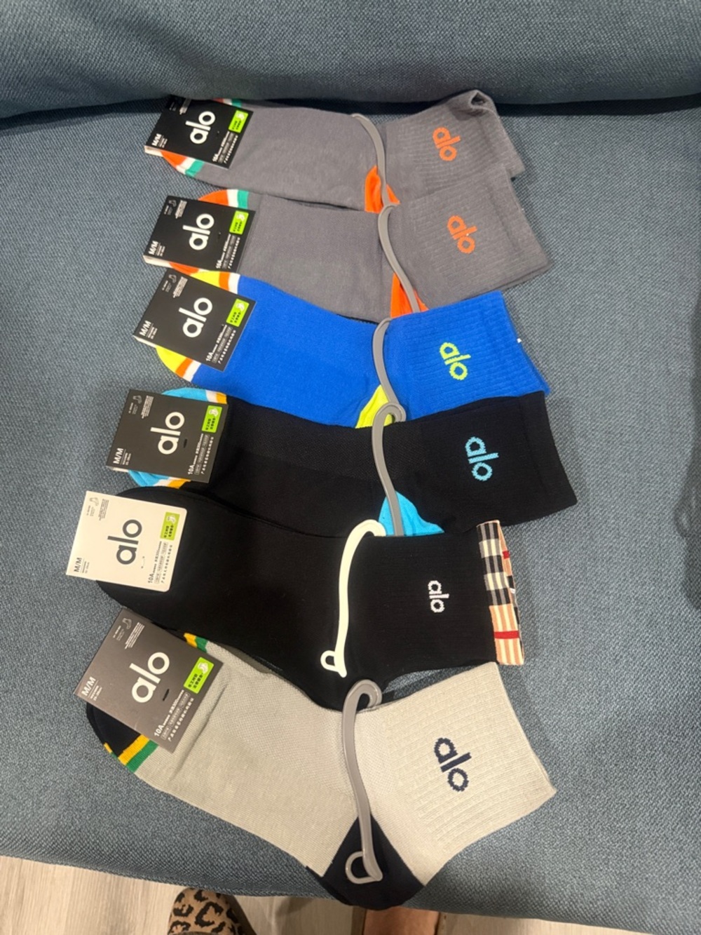 ALO Yoga Mixed Crew Socks Pack - Gray, Blue, Black, Light Gray, Royal Blue